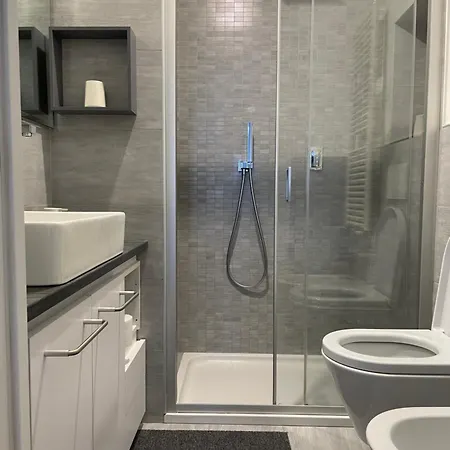 La Porta Antica Apartment *